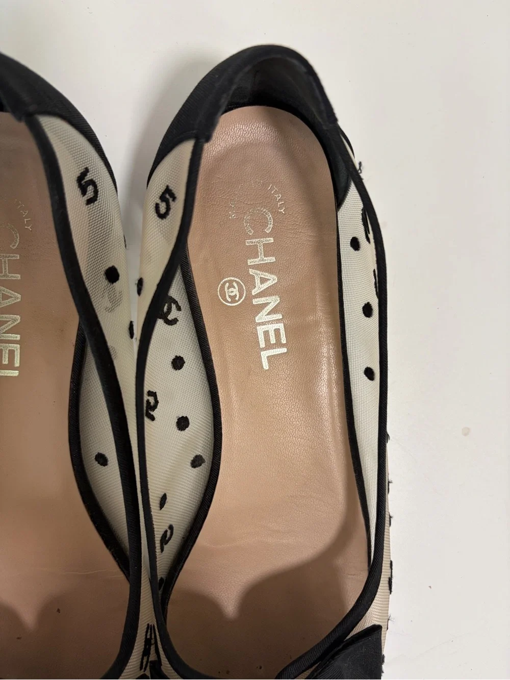 CHANEL Black & Mesh Ballet Flats size 39.5